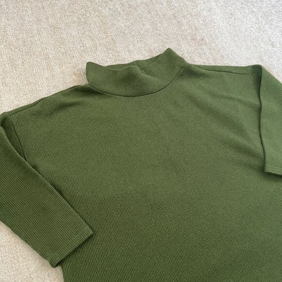 By Anthropologie Green Ribbed Knit Top M - Picture 3 of 11